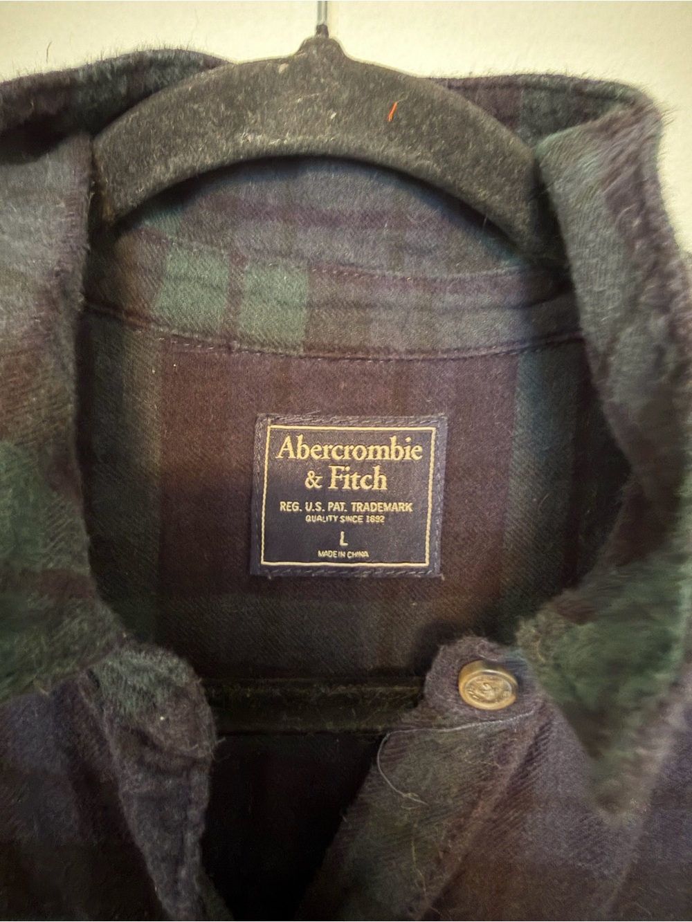 Abercrombie & Fitch Women’s Black and Green Plaid Button-Up Shirt - Picture 2 of 3
